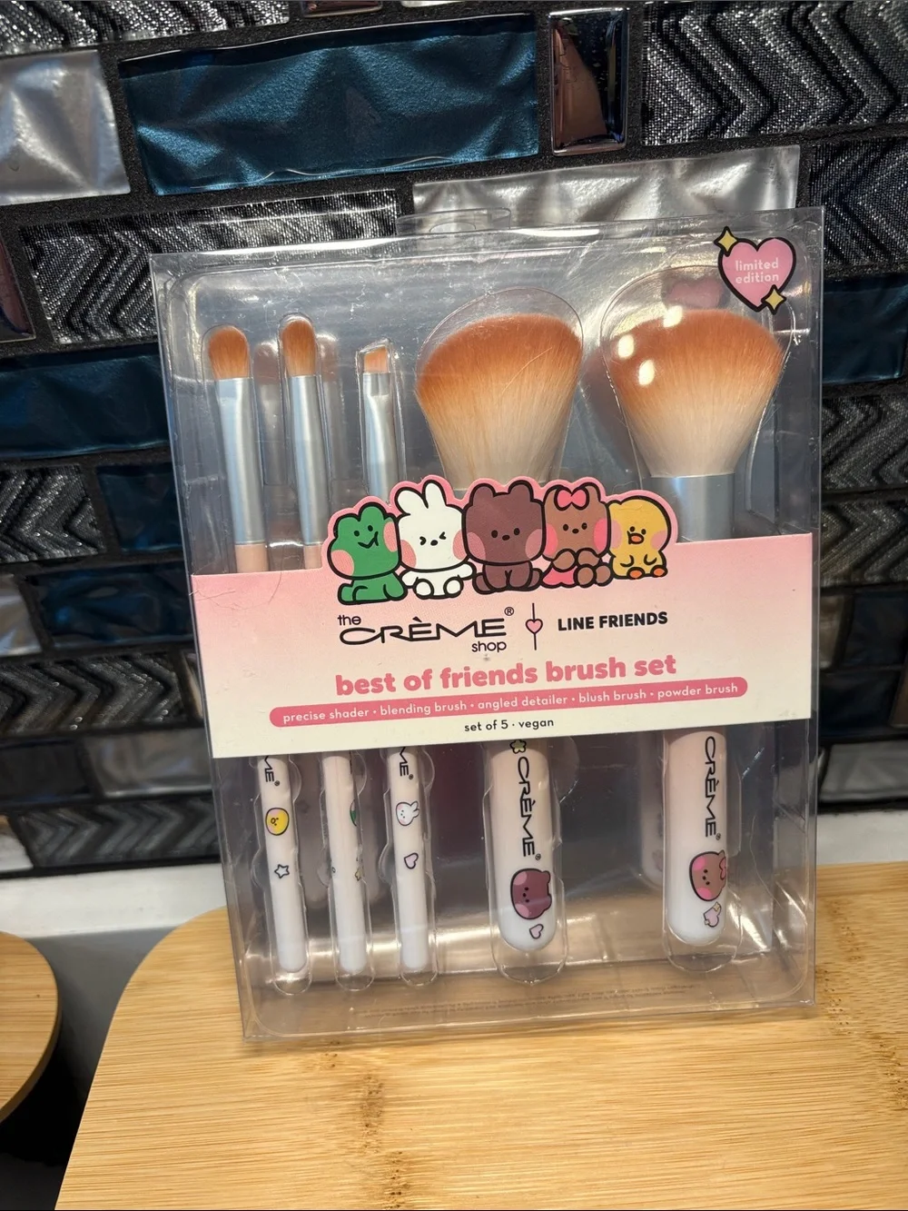 The Crème Shop x LINE FRIENDS Pink & White Best of Friends 5-Piece Brush Set